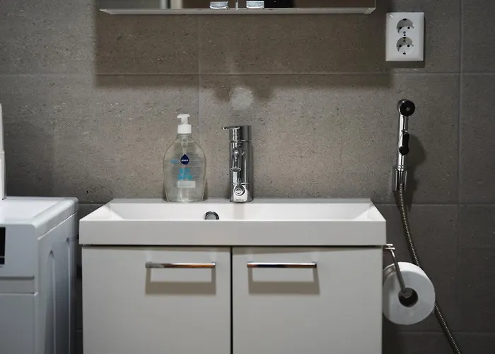 Aurora With Air Conditioning *